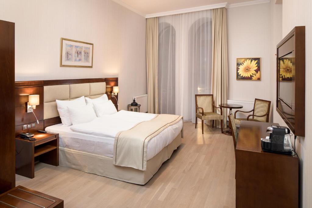 Двухместный (Номер Делюкс с балконом), Concorde Old Bucharest Hotel