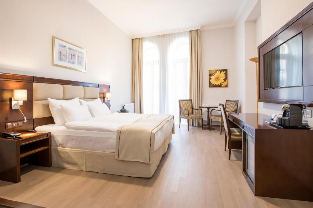 Двухместный (Номер Делюкс с балконом), Concorde Old Bucharest Hotel