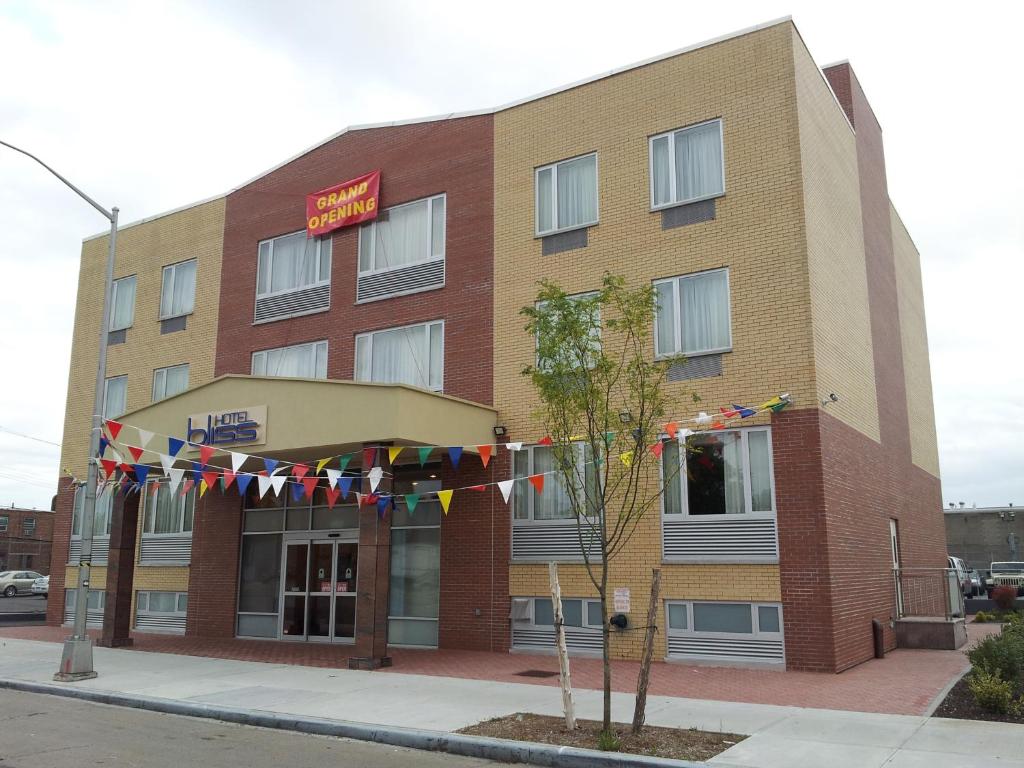 Hotel Bliss image