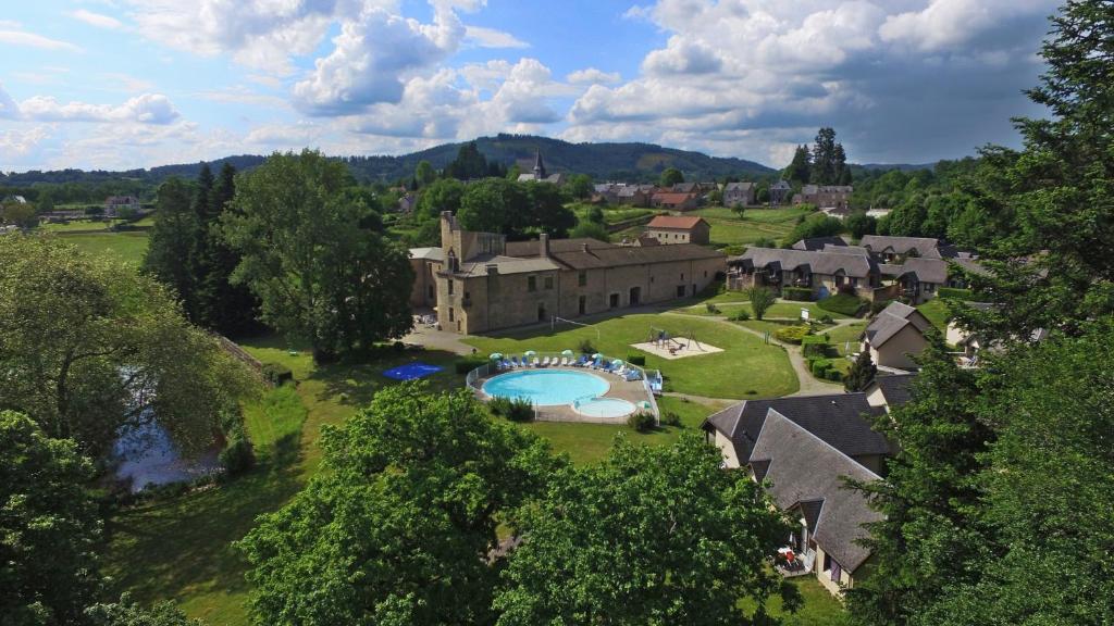 VVF Château sur la Vienne Lac de Vassivière