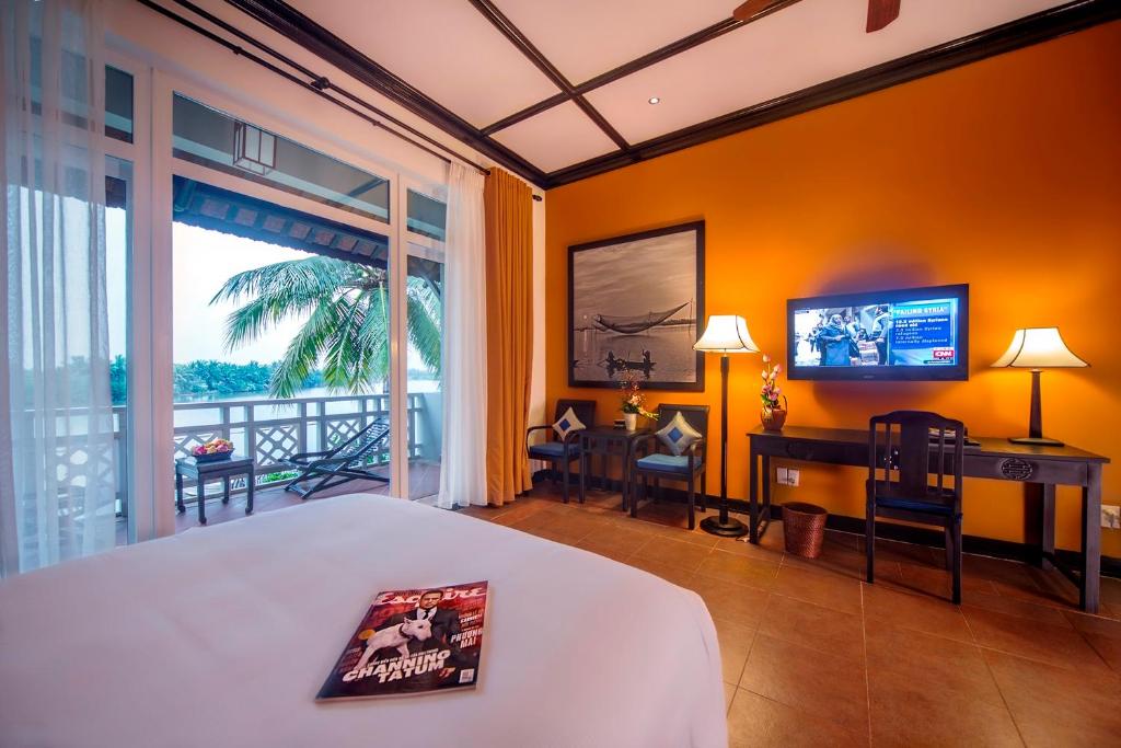 Hội An Beach Resort 