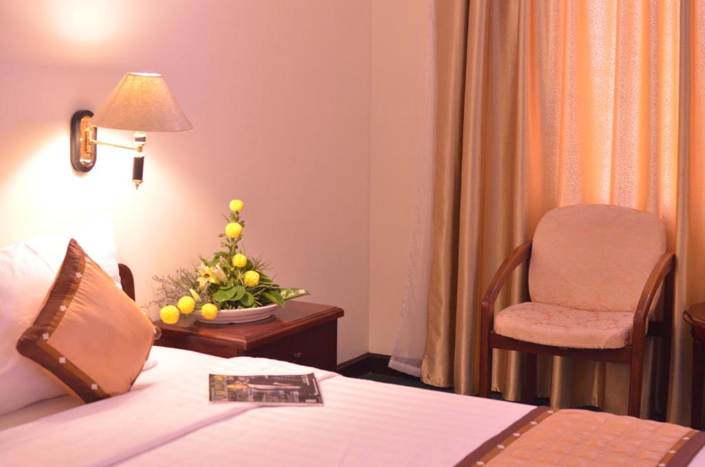 Двухместный (Двухместный номер Делюкс с 1 кроватью), Saigontourane Hotel