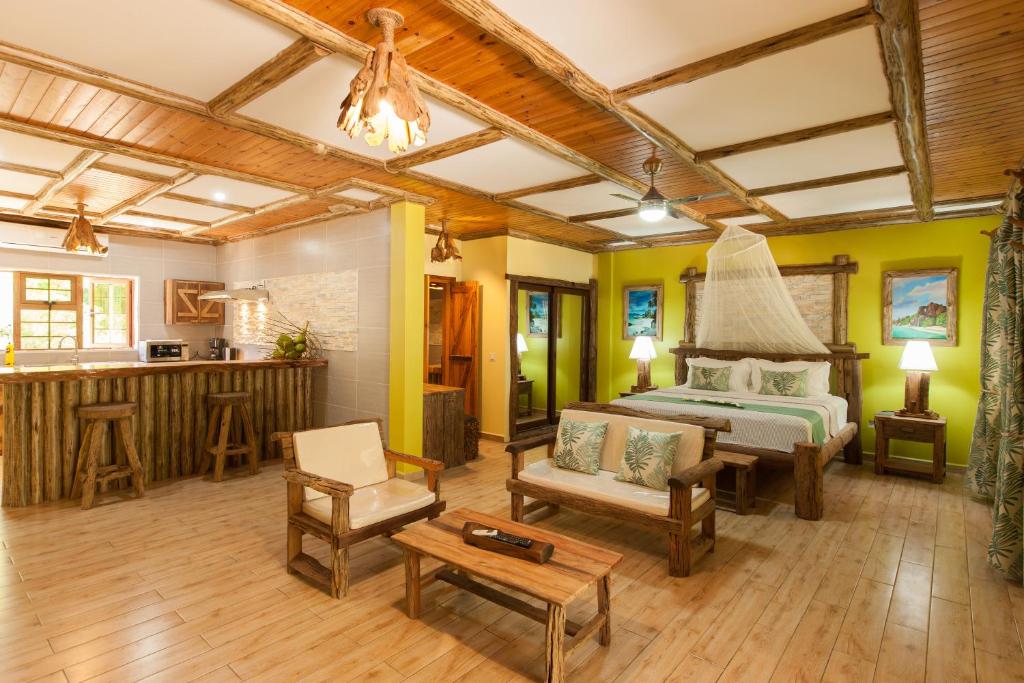 Вилла (Вилла - Рядом с пляжем), Anse Severe Beach Villas