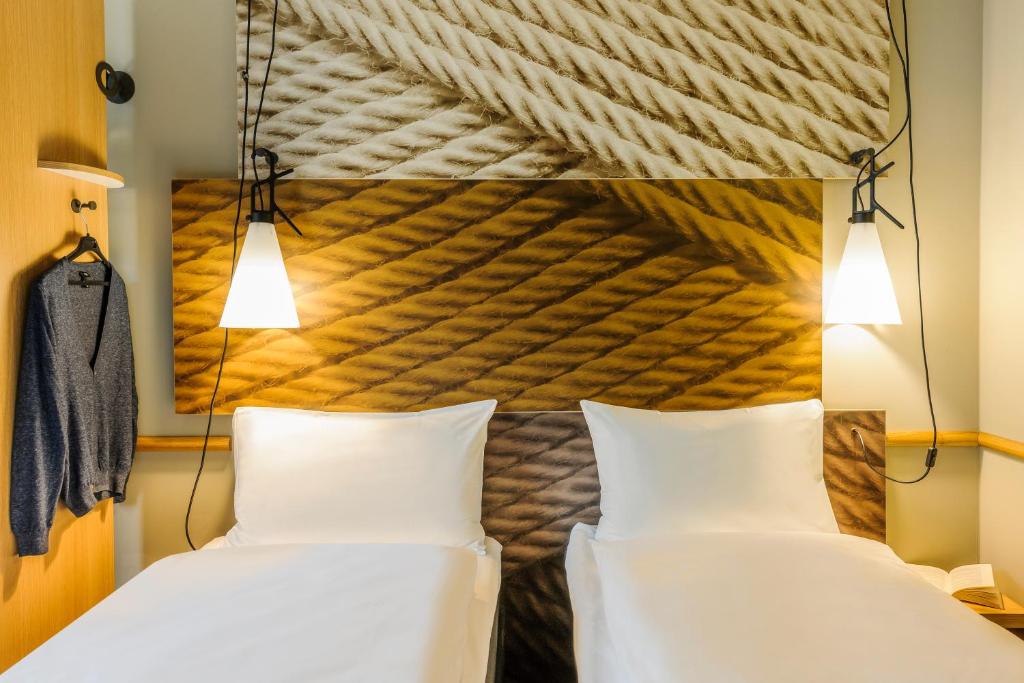 Двухместный (Двухместный номер с 2 отдельными кроватями), ibis Hotel München City