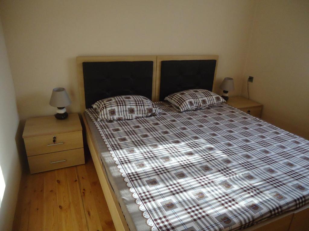 Guesthouse Khazar in old city photo 4