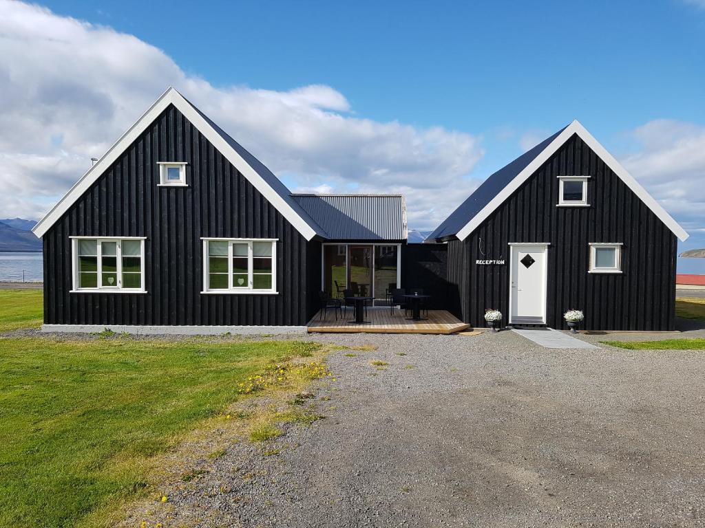 Grenivik Guesthouse photo 2