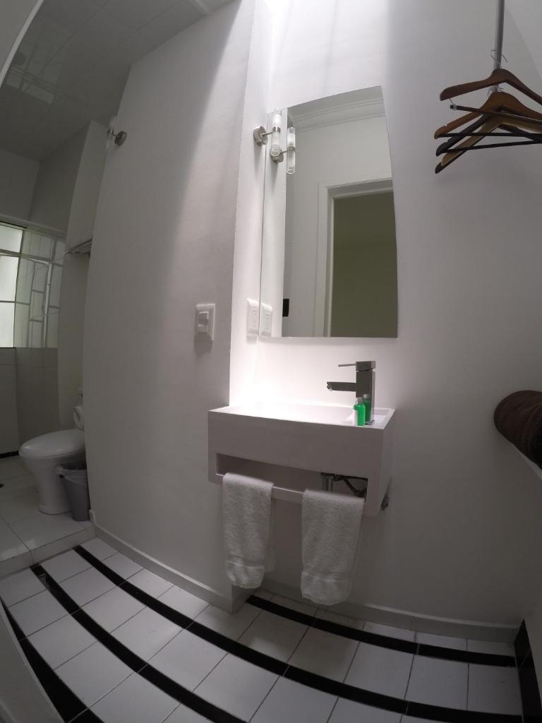 Двухместный (Номер с кроватью размера «queen-size»), Distrito Condesa