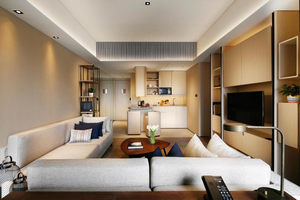 Сьюит (Двухместный номер с кроватью размера «king-size» Sanctuary 90), Artyzen Habitat Dongzhimen Beijing