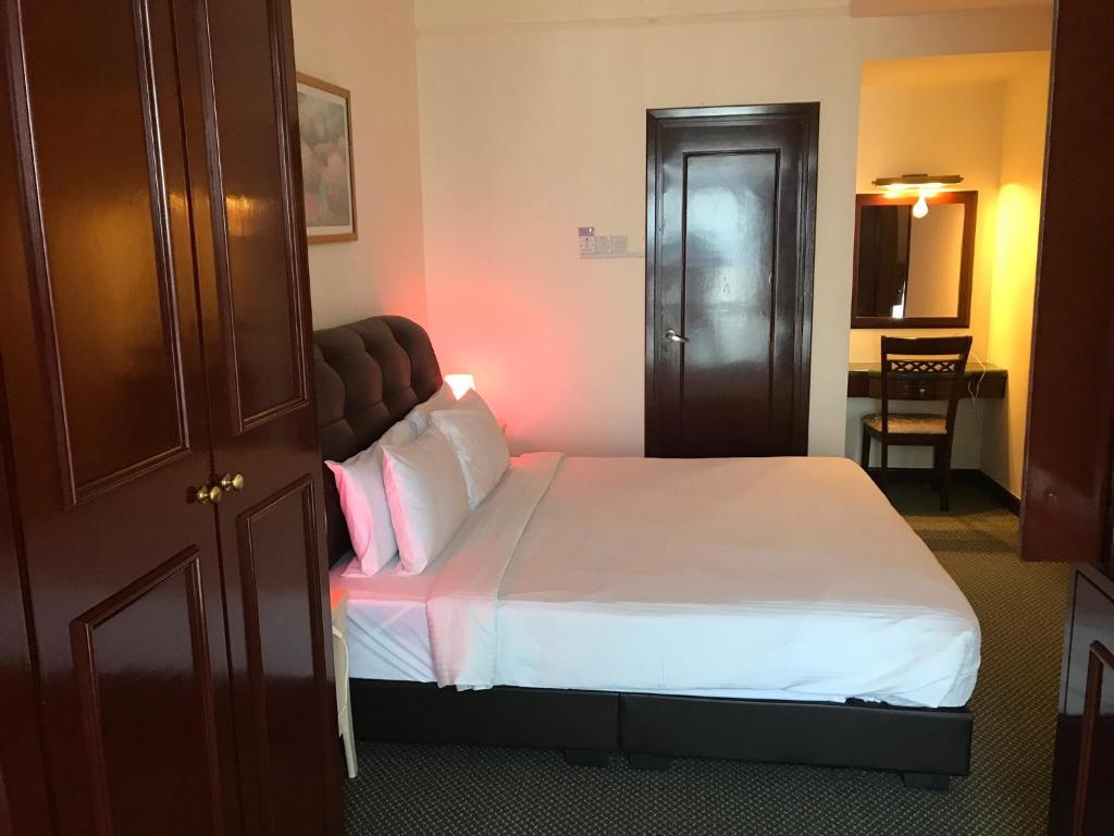 Апартаменты (Апартаменты Делюкс), Luxy Service Suites at Time Square