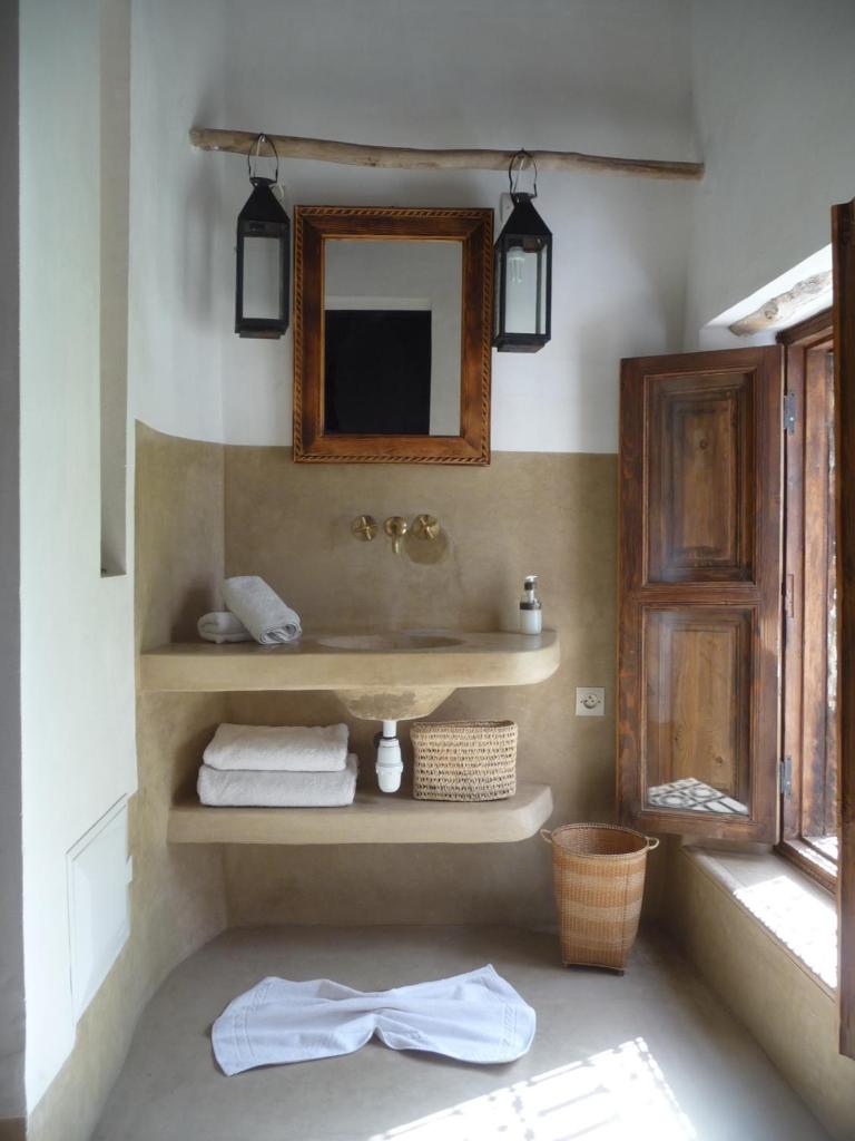 Двухместный (Номер Wattasside), Riad Matham