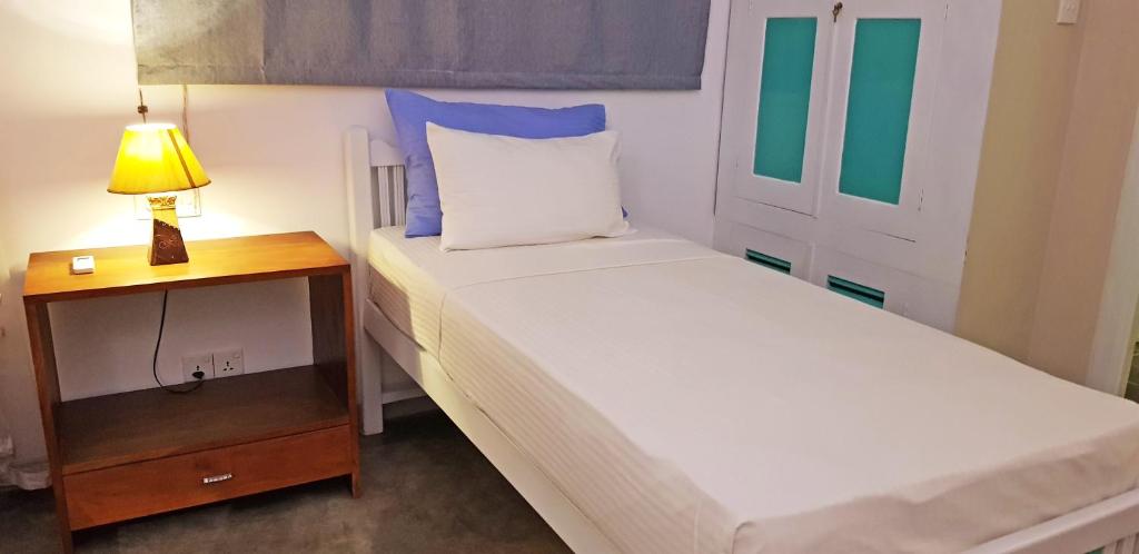 Трехместный (Трехместный номер с видом на море), Neela's Guest House-Hikkaduwa Beach