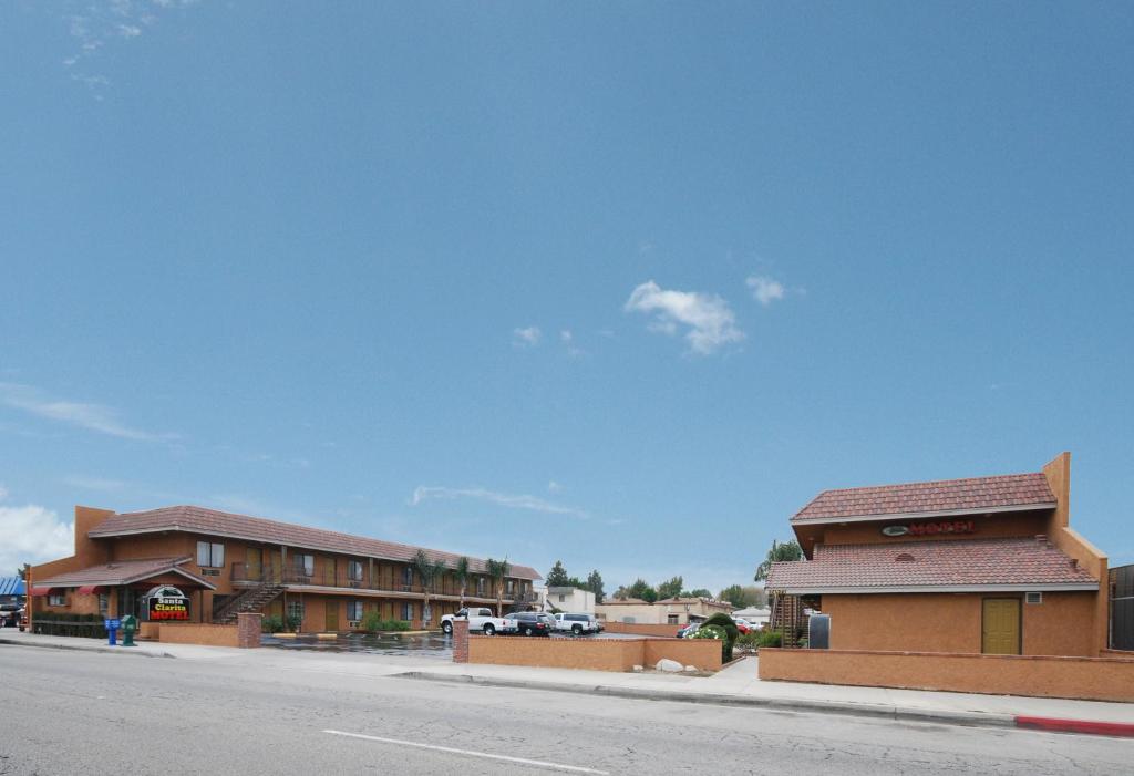 Santa Clarita Motel image