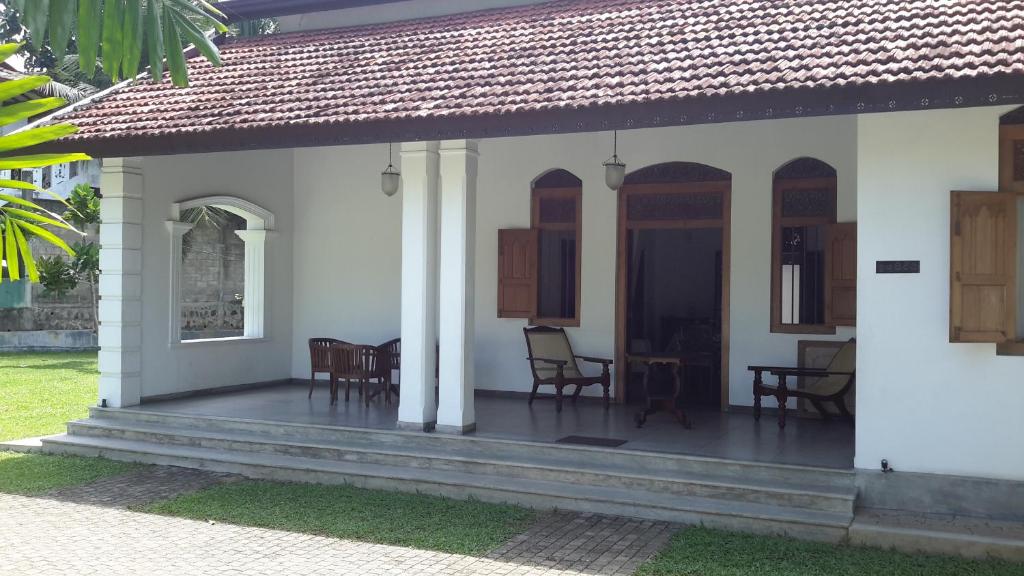 Villa Indrasiriya photo 2