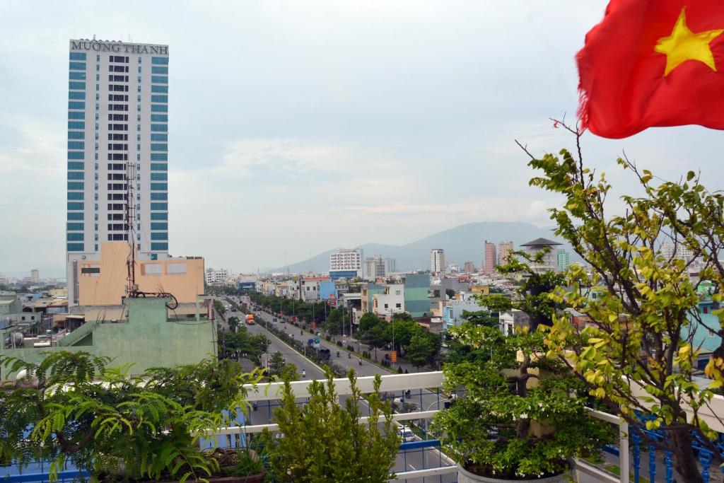 Cong Thuong Hotel
