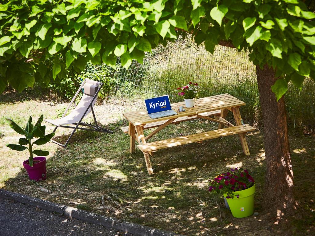 키리아드 디뉴 레 방 호텔 (Kyriad Digne les Bains Hotel) - 숙소 외관