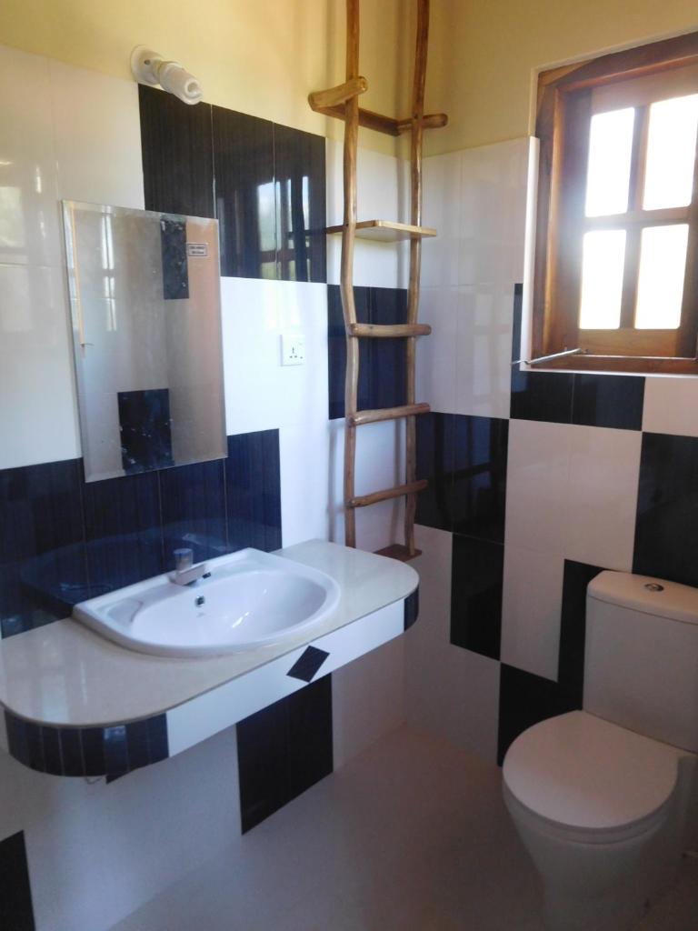 Light House Beach Hut photo 3