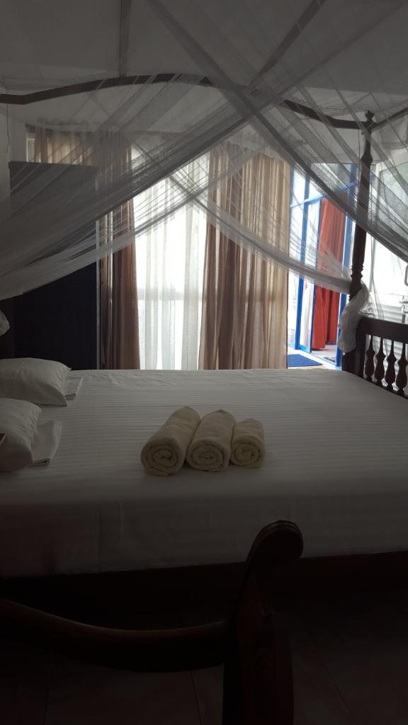 Трехместный (Стандартный трехместный номер с видом на море), Edelweiss Resort