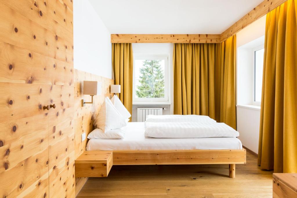 Hotel Kreuzberg Monte Croce photo 4