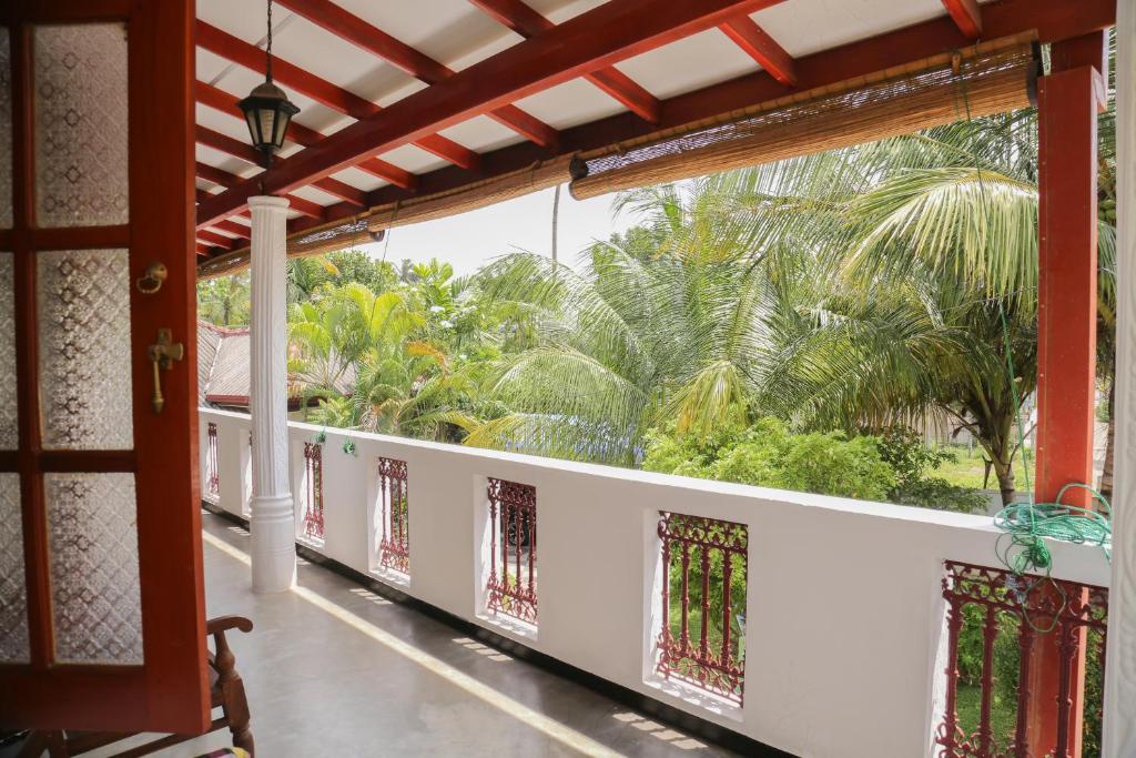 Двухместный (Standard Double Room with Fan - 15% Discount on Whale Watching), Tithira Guest House
