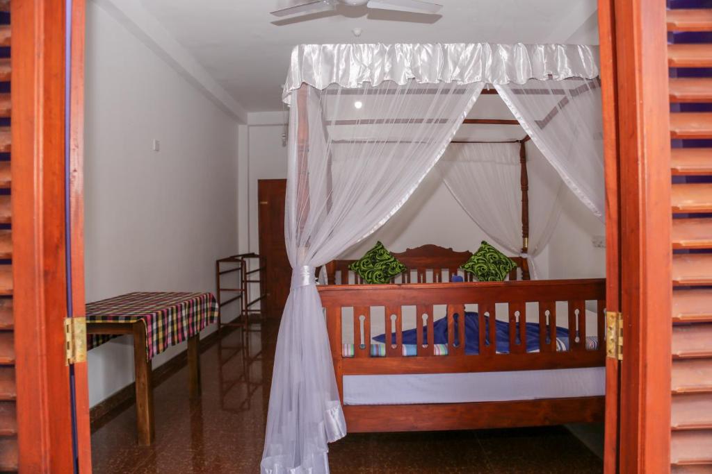 Двухместный (Queen Room with Garden View - 15% Discount on Whale Watching), Tithira Guest House