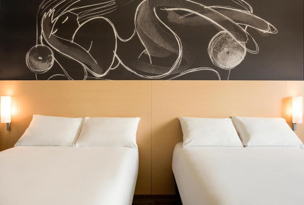 Ibis Culiacan photo 2