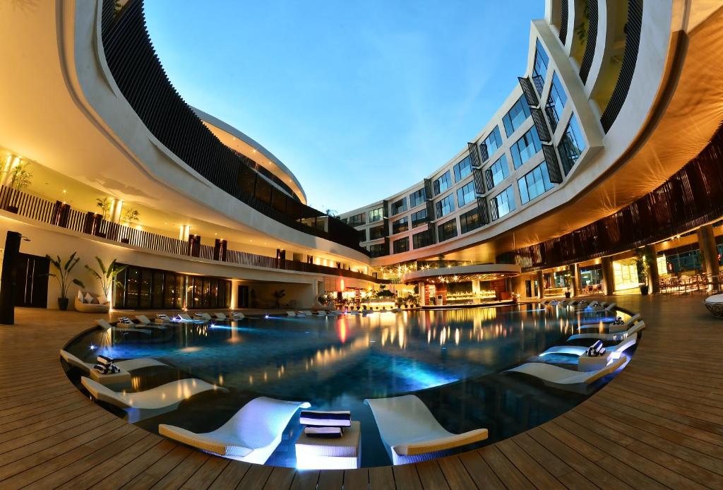 Hue Hotels and Resorts Boracay Managed by HII photo 3