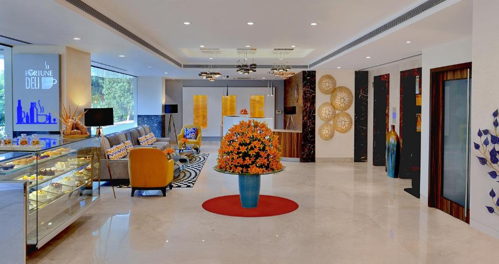 Fortune Inn Promenade, Vadodara - Member ITC's Hotel Group photo 2