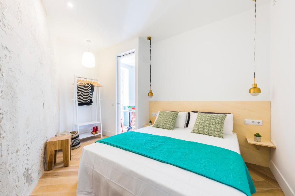 Апартаменты (Апартаменты), Gran Vía Brand New Apartment by Birds