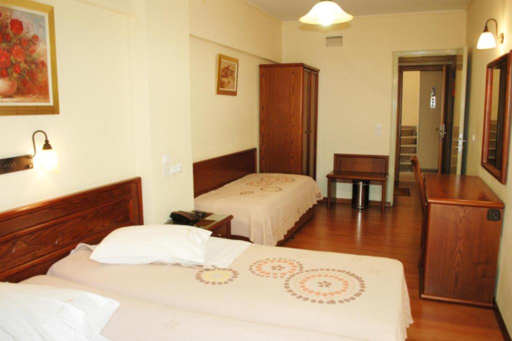 Четырехместный (Четырехместный номер), Omiros Hotel