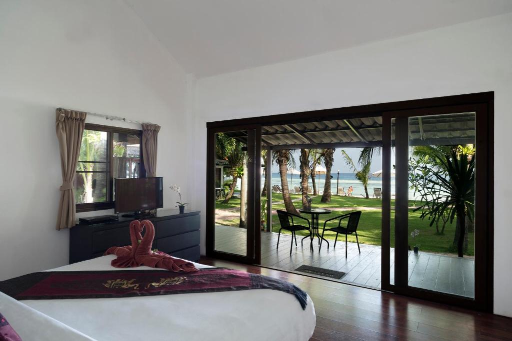 Mali Resort Pattaya Beach Koh Lipe photo 2