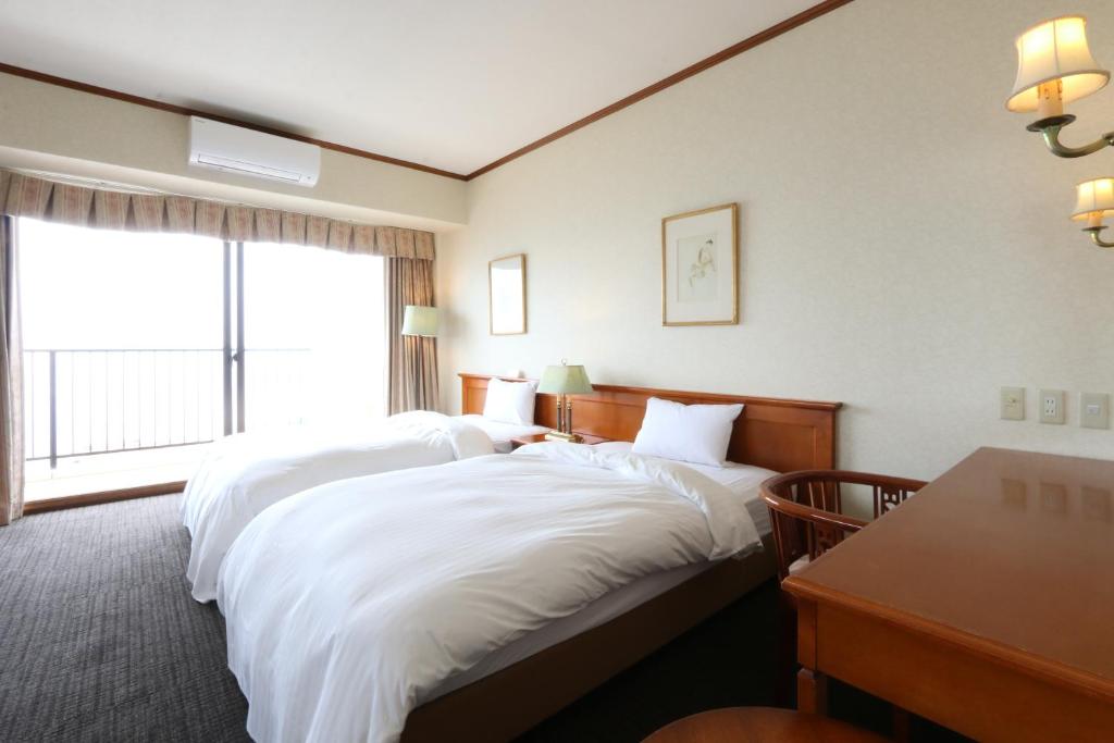 Tsushima Grand Hotel photo 1