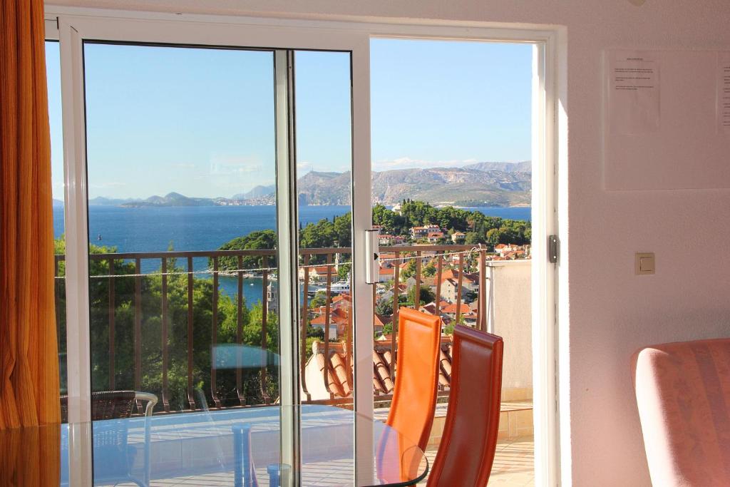 Fenix Superior Apartment photo 3