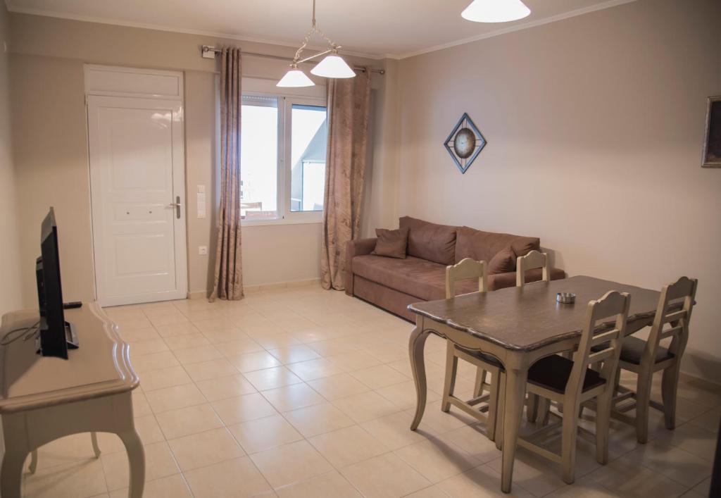 Aperanto House Paralia Loutsas photo 3
