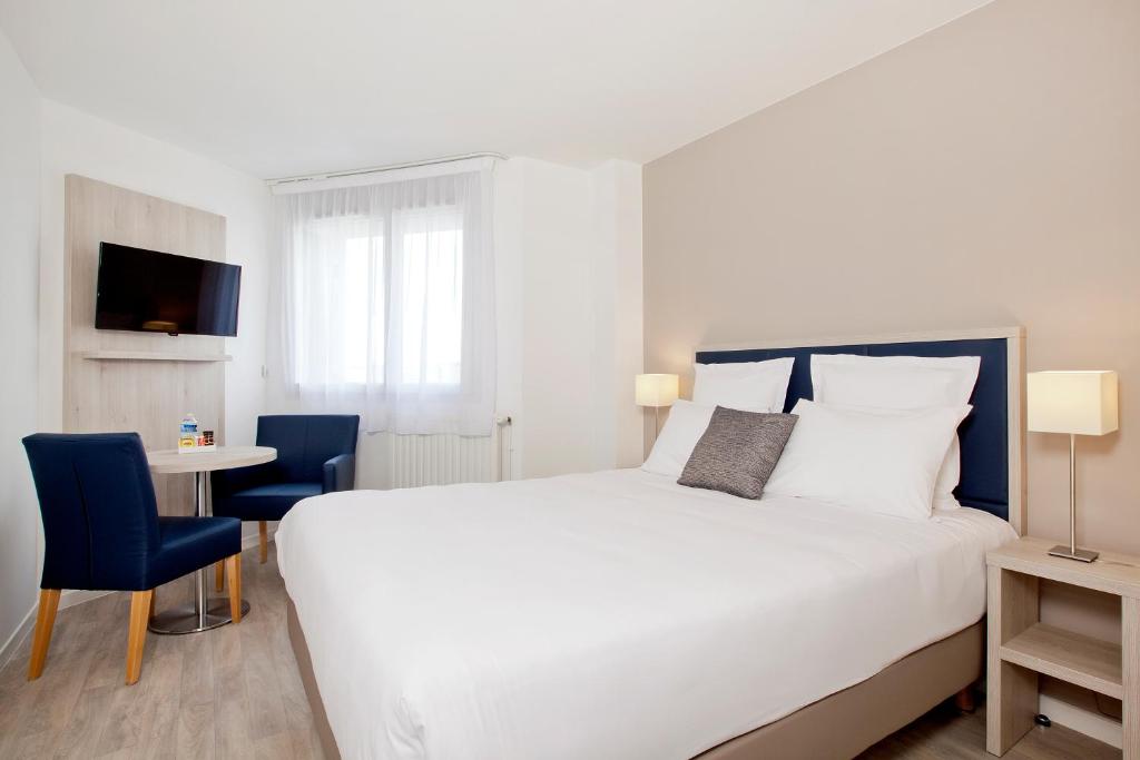 Sejours & Affaires Paris-Davout photo 3