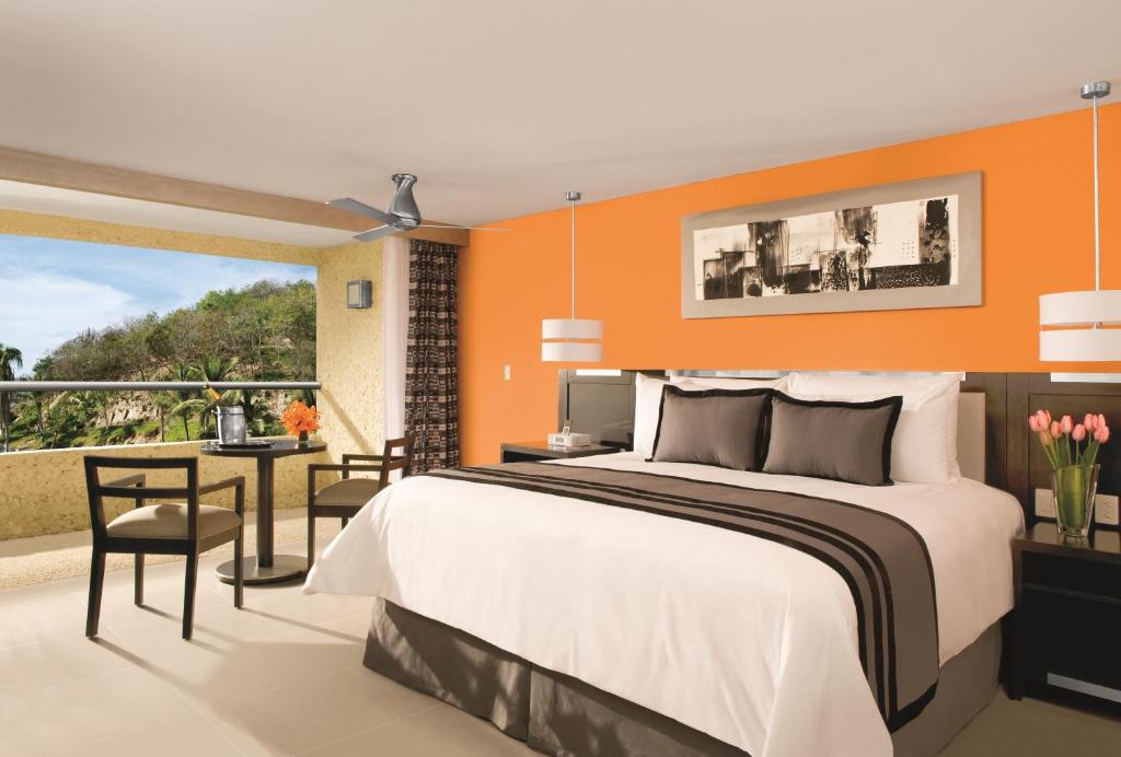 Dreams Huatulco Resort & Spa photo 2