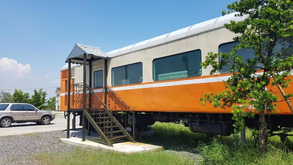 Da Yi Train Homestay photo 4