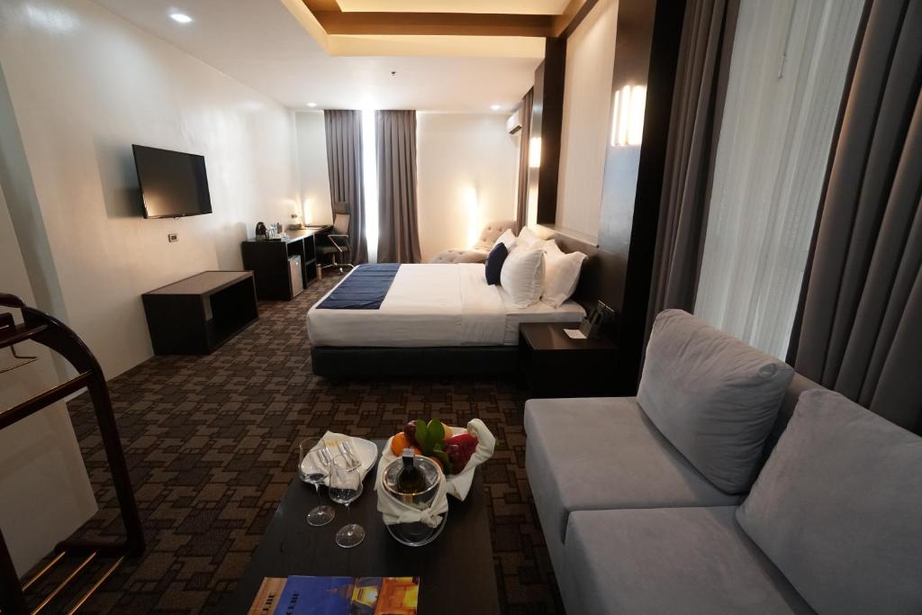 Сьюит (Люкс «Премьер»), Mezzo Hotel