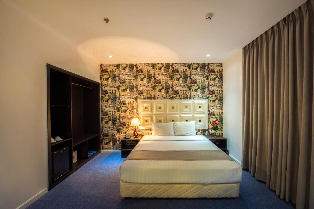Двухместный (Двухместный номер Делюкс с 1 кроватью), Golden Crown Hotel