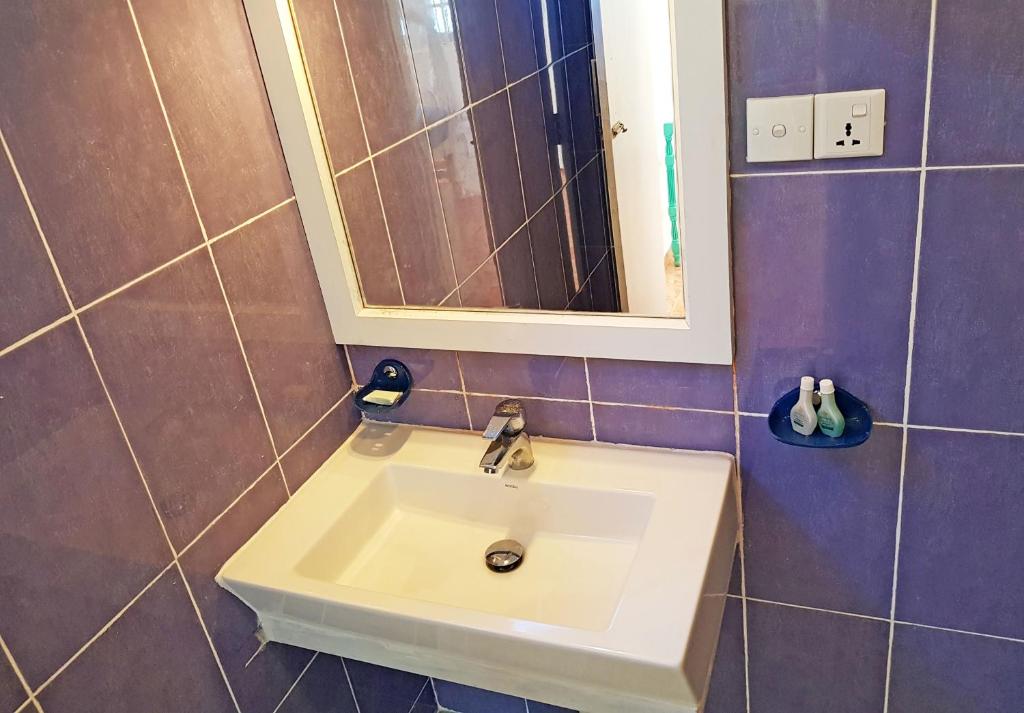 Двухместный (Стандартный двухместный номер с 1 кроватью), Neela's Guest House-Hikkaduwa Beach