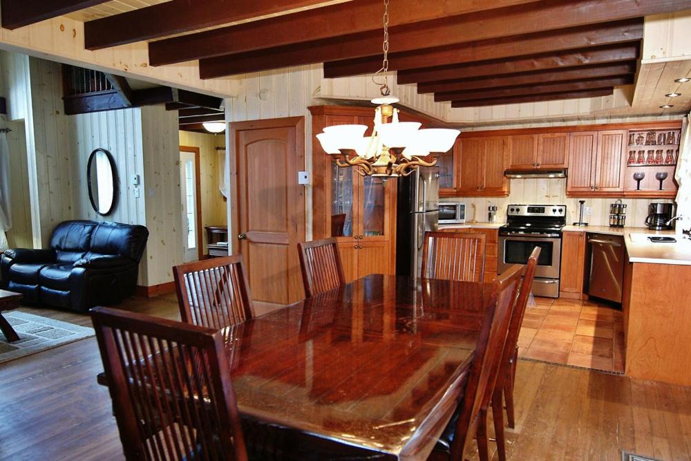 Chalet 9017 Chemin des Alpages by Les Chalets Alpins photo 3
