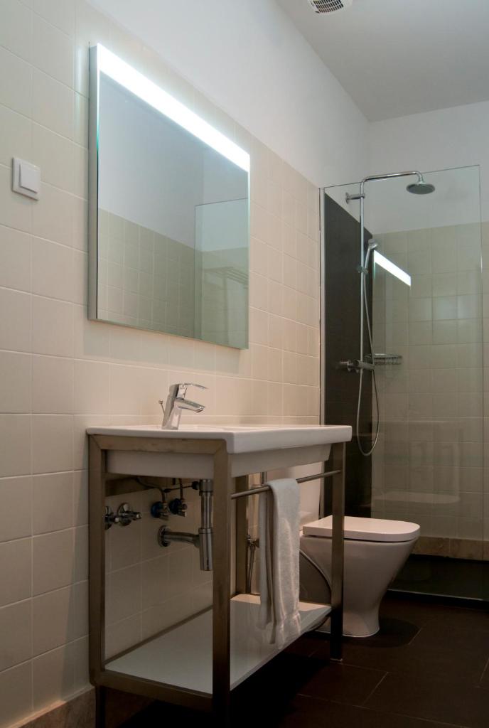 Апартаменты (Апартаменты с 2 спальнями и видом на город), The Visionaire Apartments