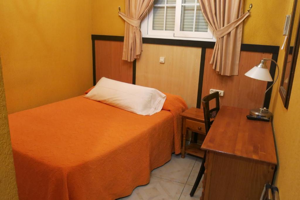 Hostal Don Juan I photo 4