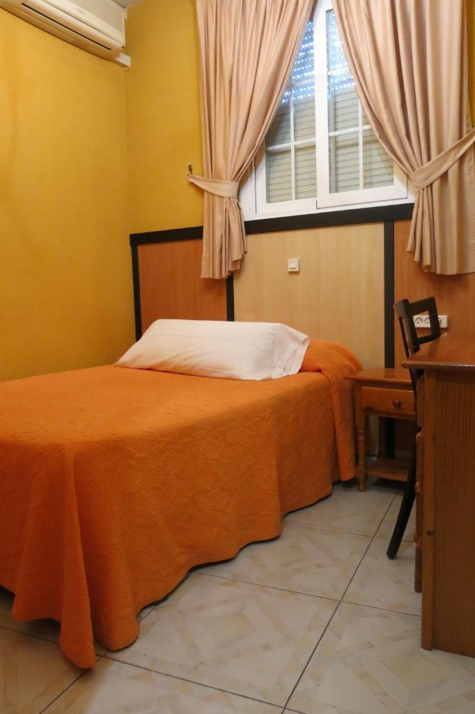 Hostal Don Juan I photo 3