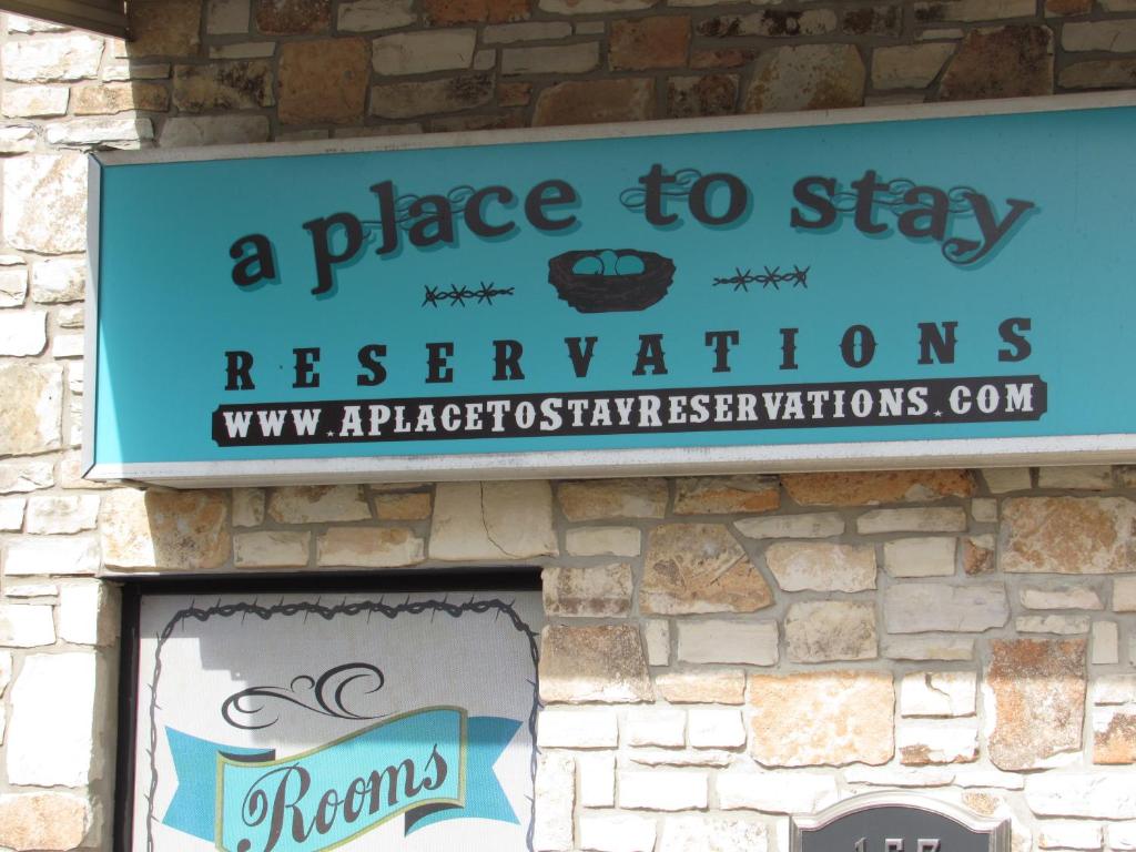 A Place to Stay Rooms photo 2