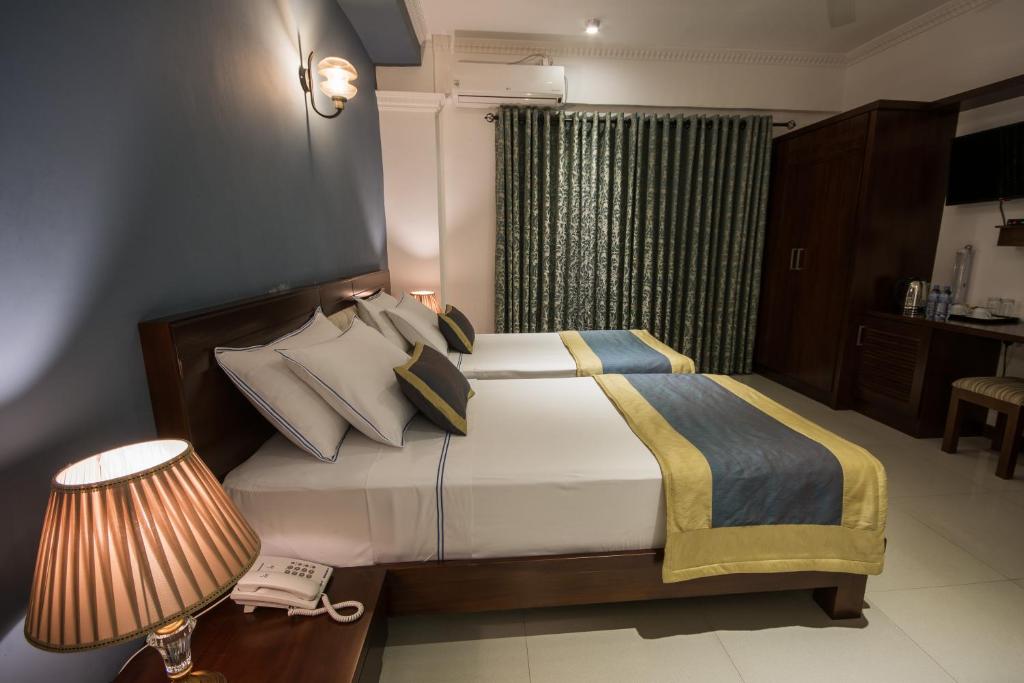 Двухместный (Deluxe Twin Room with Free 24 hours Check in & Check out), Ceyloni Inn