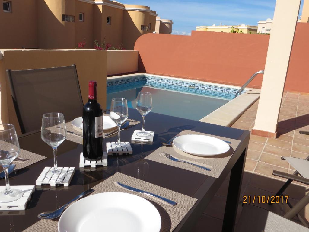 Casa Mariben, Vacation Rental home Vv 3 Bedrooms private pool with sea views photo 1