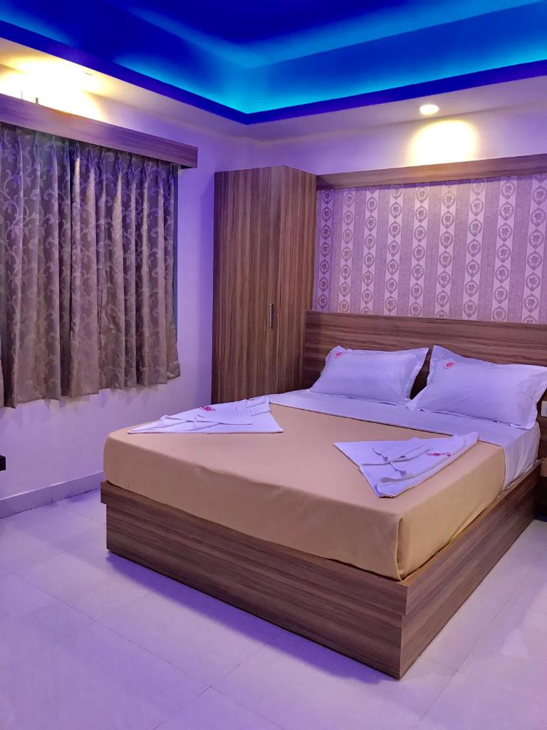 Двухместный (Стандартный двухместный номер с 1 кроватью), Hotel Grand Suites with parking