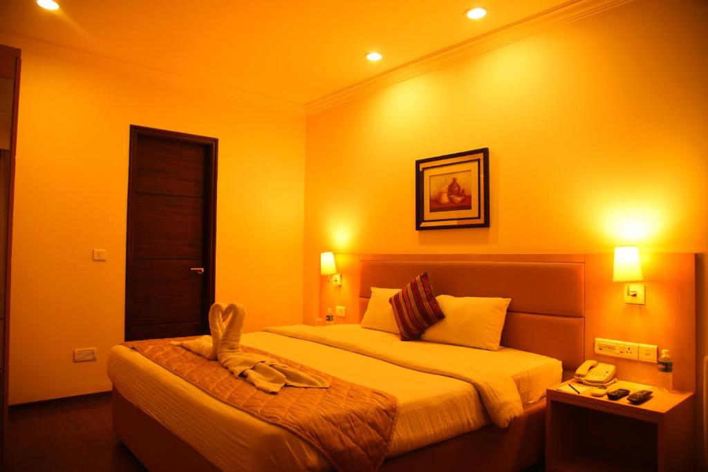 Сьюит (Представительский люкс), Royal Orchid Suites Whitefield Bangalore