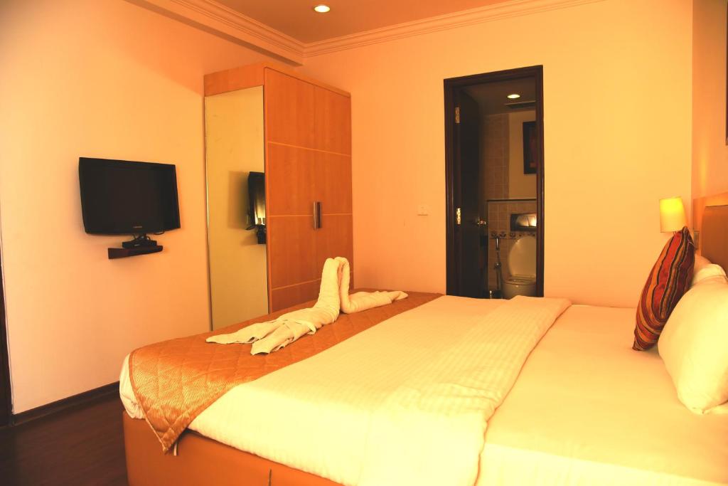 Сьюит (Представительский люкс), Royal Orchid Suites Whitefield Bangalore