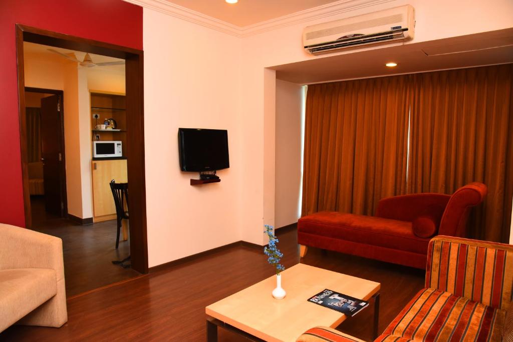 Сьюит (Представительский люкс), Royal Orchid Suites Whitefield Bangalore